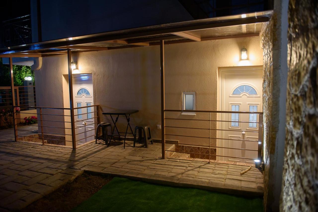 Artemissoula Villa Bagian luar foto