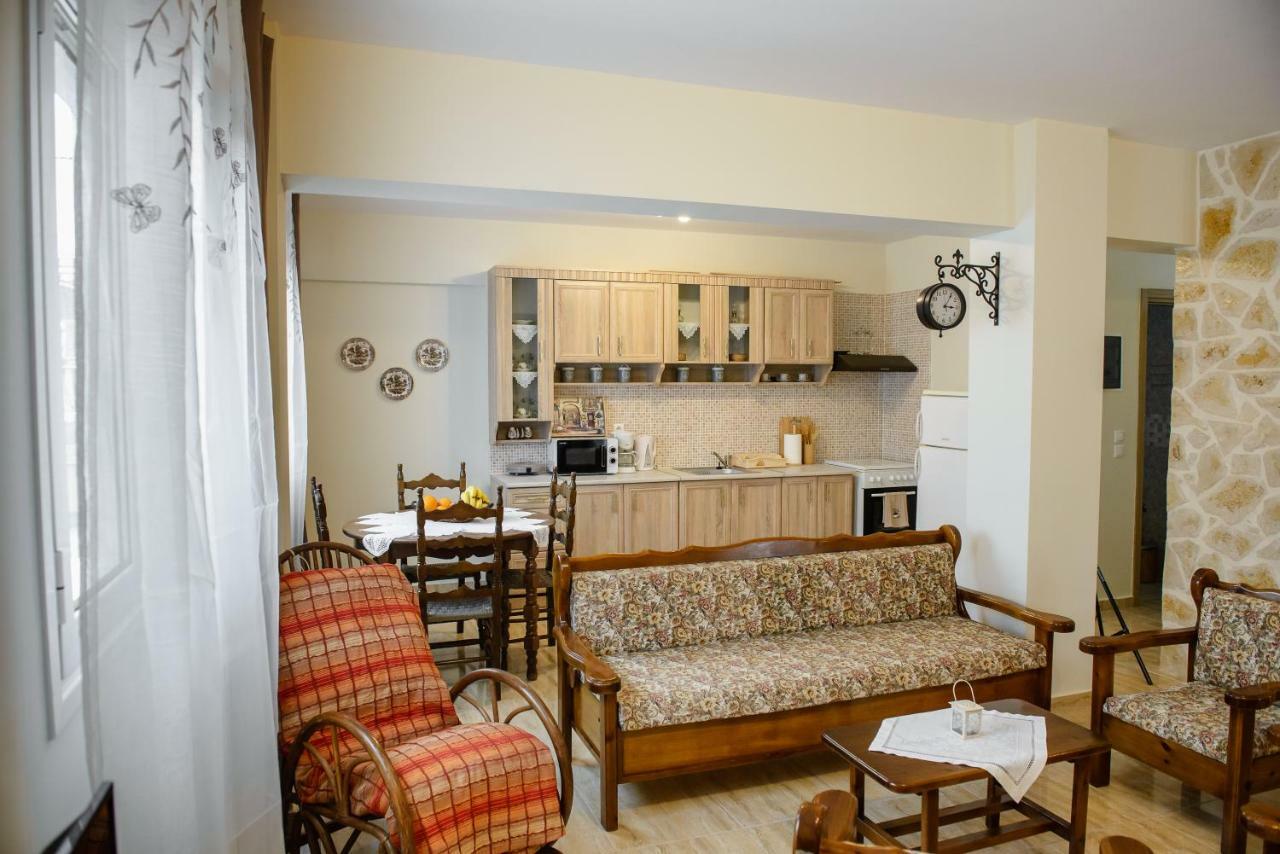 Artemissoula Villa Bagian luar foto
